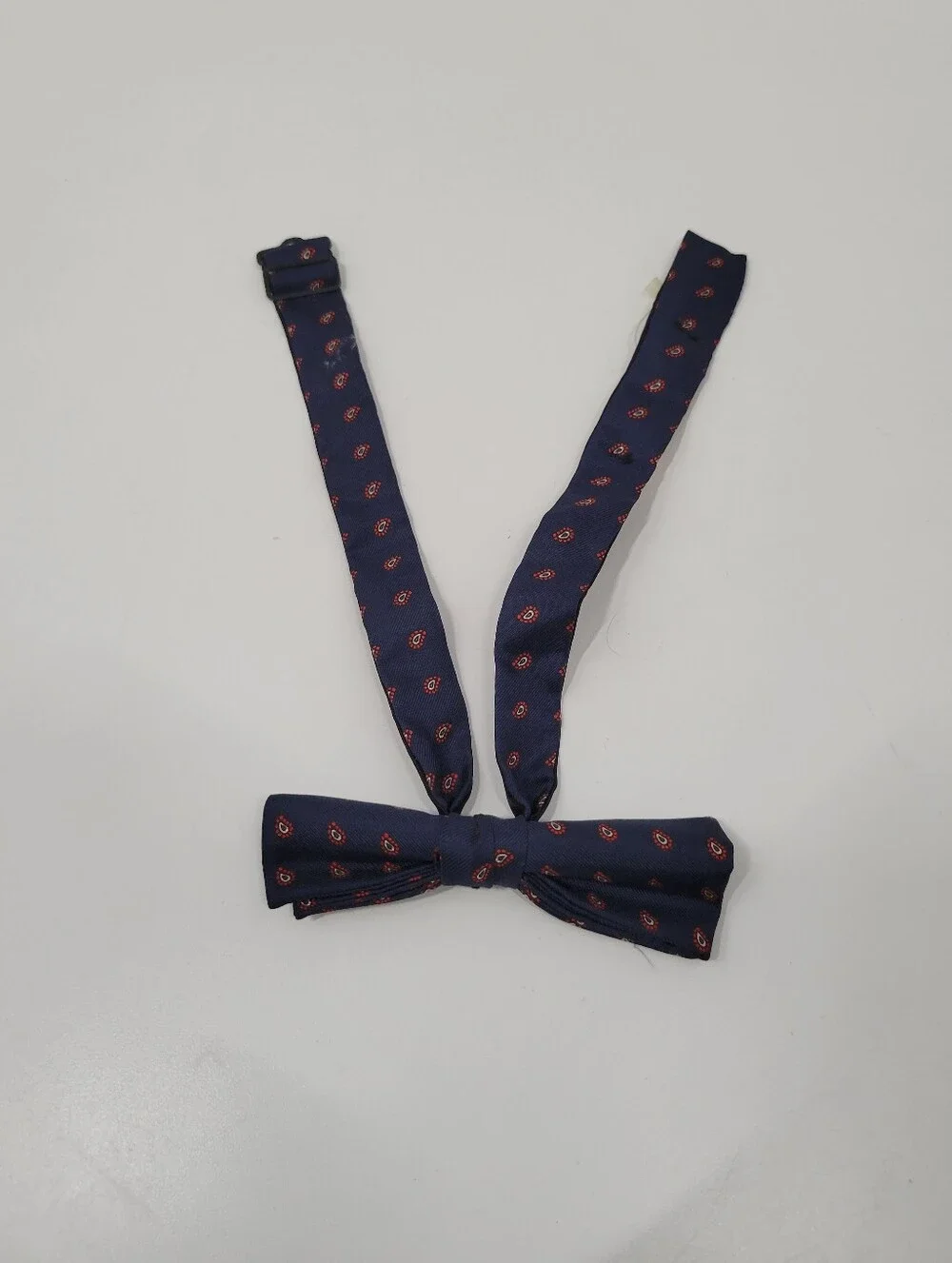 Vtg BROOKS BROTHERS Navy Blue Red Print 100% Silk Boys Bow Tie Made In USA